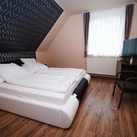 Vidéki vendégház a Bükkben, pezsgőfürdővel. Királd Exterior foto